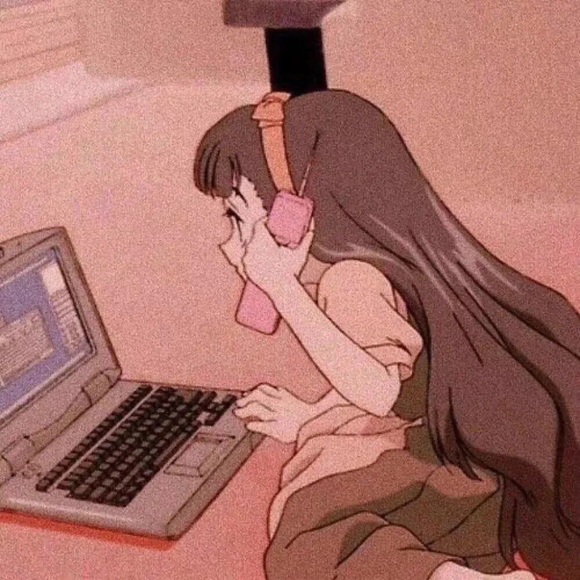 Profile Picture of Rong Li (@zoeemuzi) on Poshmark