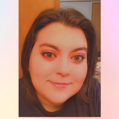 Profile Picture of Shelby Schwiderson (@ShelbySchwider2) on Twitter