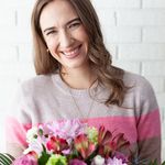 Profile Picture of Madeline Mackinnon (@naturalhormonehealing) on Instagram