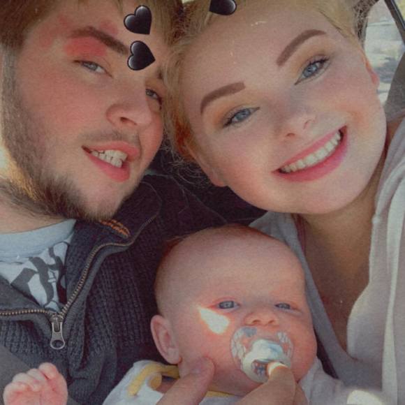 Profile Picture of Haley Marecek (@haleymarecek) on Poshmark