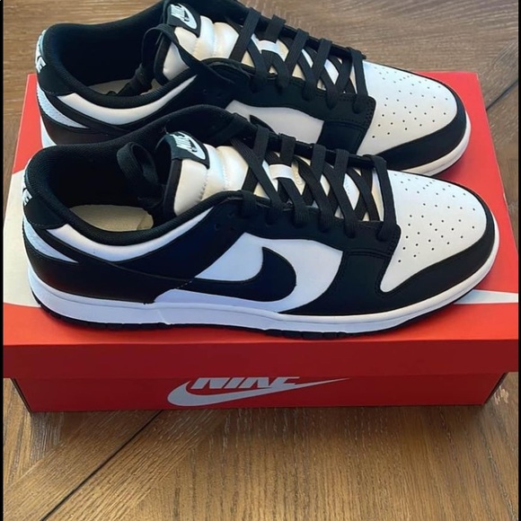 Profile Picture of Alexsis Odendahl (@aodendahl) on Poshmark