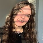 Profile Picture of Sarah (@sarah_klotzman) on Instagram