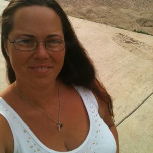 Profile Picture of Amy Poppe (@amy.poppe.7) on Myspace