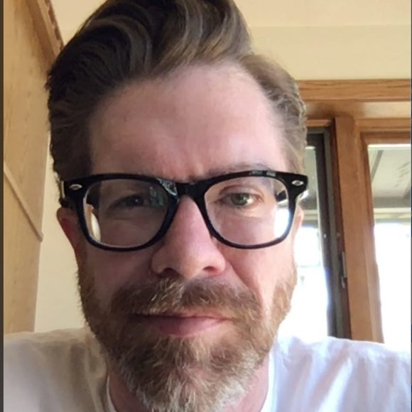 Profile Picture of Cameron Sholty (@cameronsholty) on Poshmark