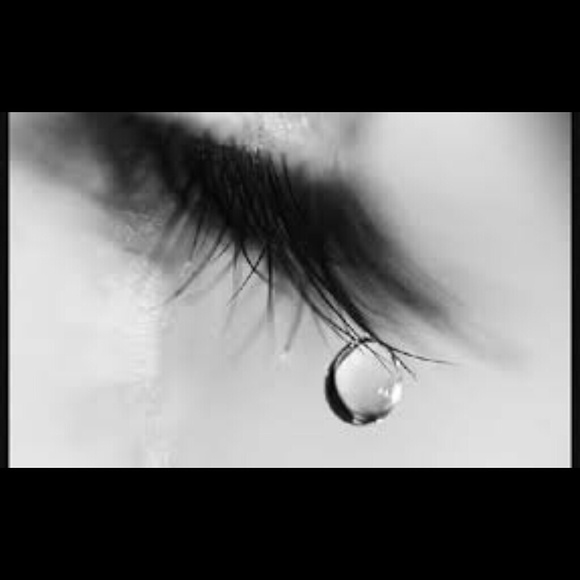 Profile Picture of Larissa Krotzer (@ramirez23) on Poshmark