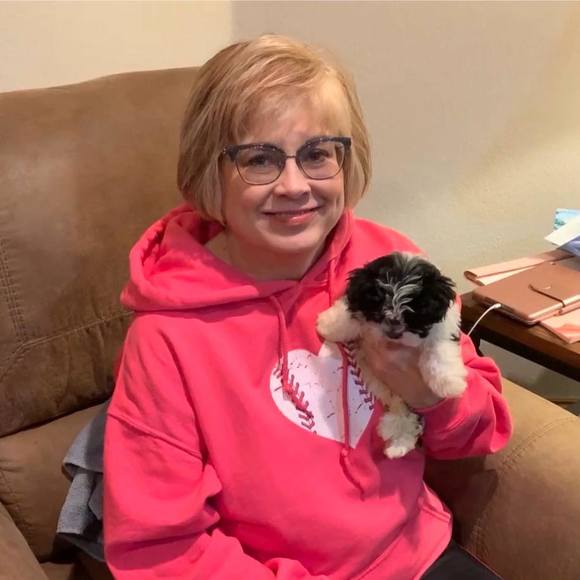 Profile Picture of Pam Barnett (@pamelab1961197) on Poshmark