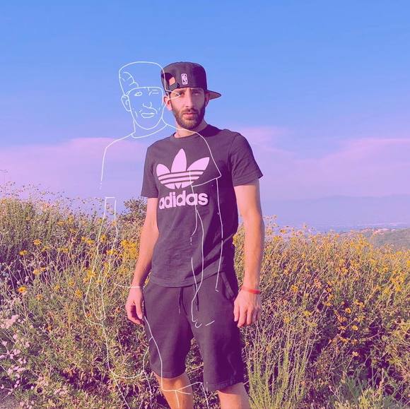 Profile Picture of Oren Shabo (@shabooren) on Poshmark