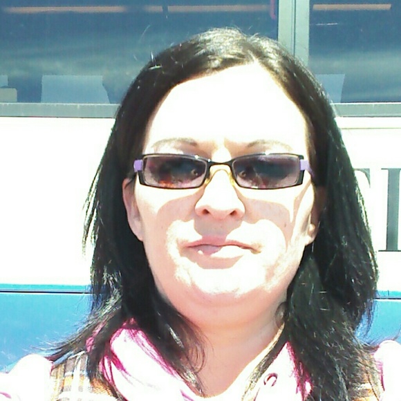 Profile Picture of Loretta Prieskorn (@lorettasp) on Poshmark