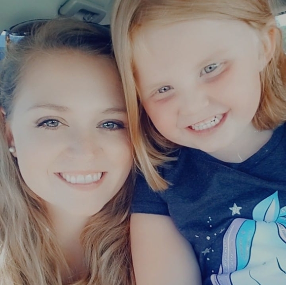 Profile Picture of Kassidy Hubatch (@kjester94) on Poshmark