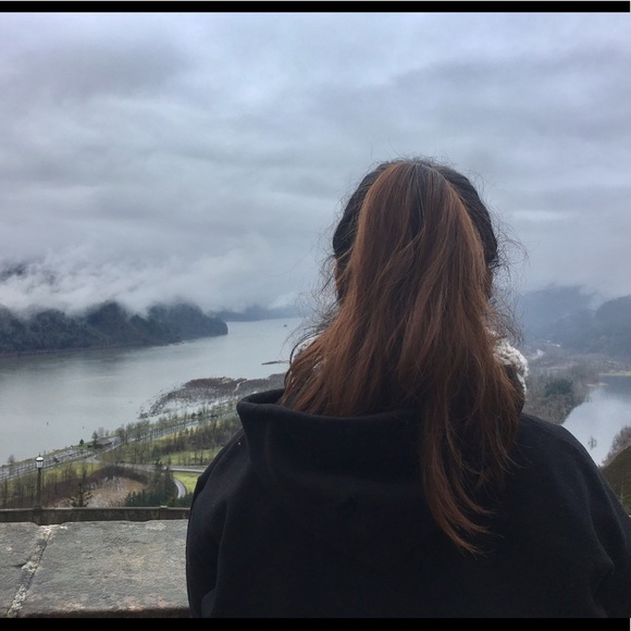 Profile Picture of Daisy Cerezo (@smrti05) on Poshmark