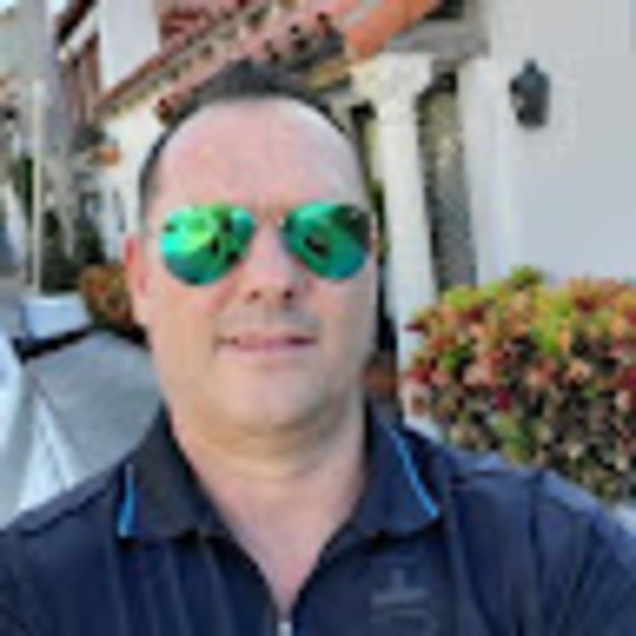 Profile Picture of Steve Thivierge (@stevethivierge) on Poshmark