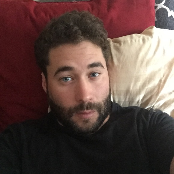 Profile Picture of Christopher Yeager (@yeags29) on Poshmark