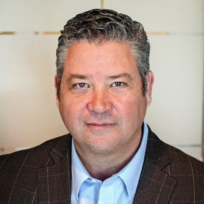 Profile Picture of Russell Alexander (@familyLLB) on Twitter