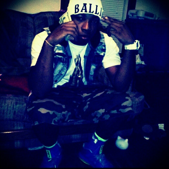 Profile Picture of Jerel Hall (@jerel35) on Poshmark