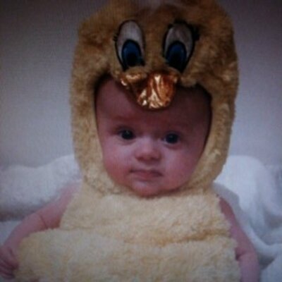 Lisa Capstick - Twitter Profile Picture of Lisa Capstick (@YeyeCapstick) on Twitter