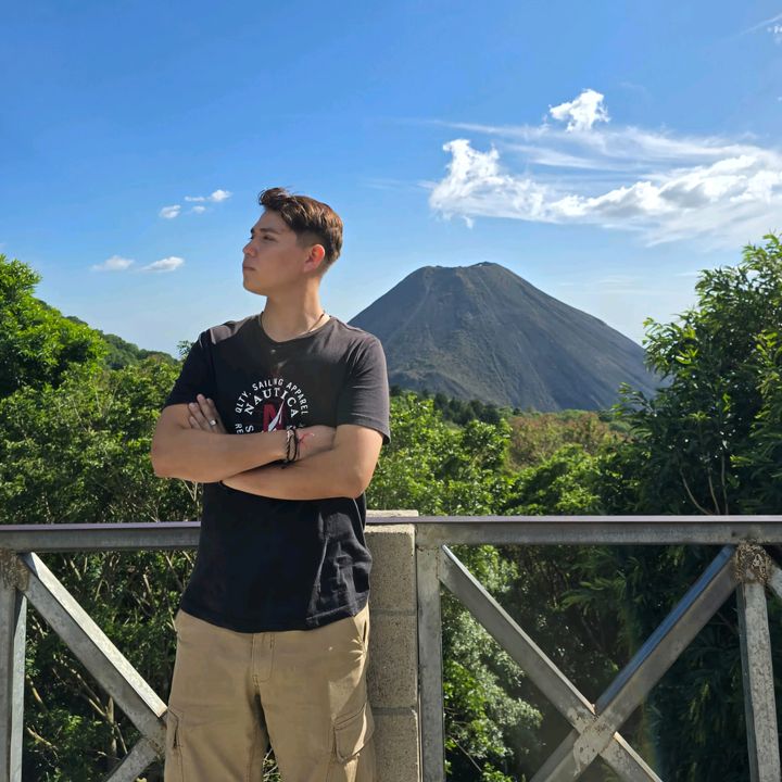 Profile Picture of Jonathan Pietropaolo (@@jonathanpietropaolo7) on Tiktok