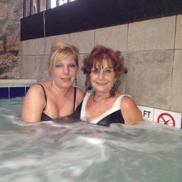 Profile Picture of Nichole Theres-koerner (@nicholekoerner) on Poshmark