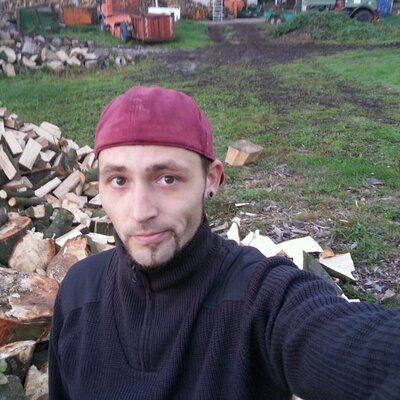 Profile Picture of Chris Kuba (@chrisscourneaux) on Twitter