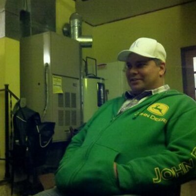 Profile Picture of Dan Bartels (@Gambler1304) on Twitter