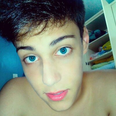 Profile Picture of Robert Britto (@robertbritto2) on Twitter