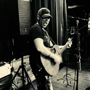 Profile Picture of Christopher Kelly Groth (@ChrisKellyLive) on Youtube