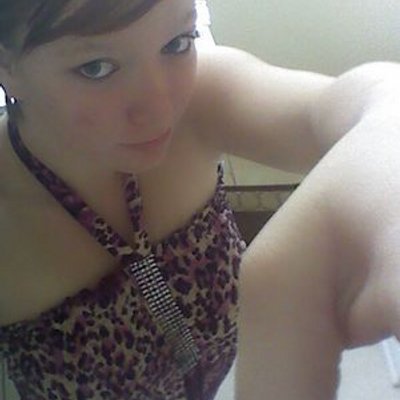 Profile Picture of Jerri Kay :) (@e5c5215229df4ad) on Twitter