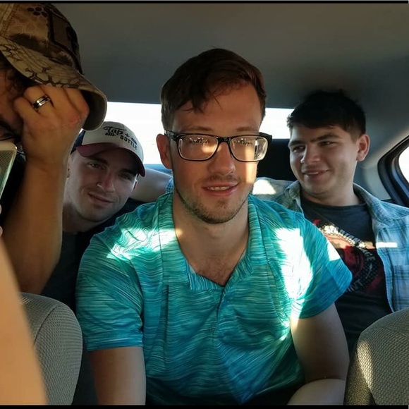 Profile Picture of Anthony Wondolkowski (@wompawhoe) on Poshmark