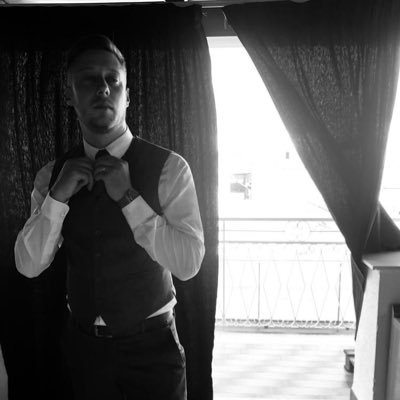 Profile Picture of Alastair James Charnley (@AlastairJamesC1) on Twitter