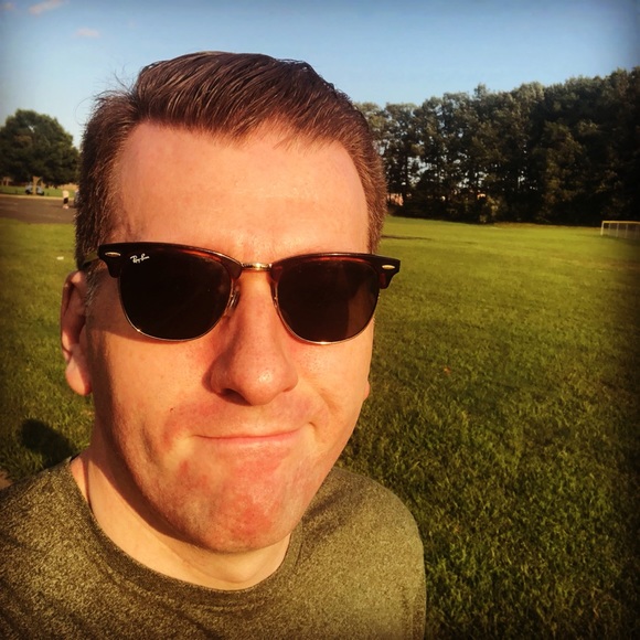 Profile Picture of Jason Summers (@summersj87) on Poshmark