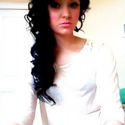 Profile Picture of Ashlee Olson (@AshleeOlson5) on Twitter