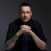 Profile Picture of Stephen Simmons - Magician (@SimmonsMagic) on Youtube