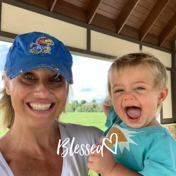 Profile Picture of Beth Kwapiszeski (@bethkwa) on Poshmark