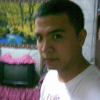 Profile Picture of Paul Jules Duenas (@pFauLJHuLz) on Twitter