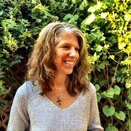 Profile Picture of Colleen Arnold (@colarnold1) on Twitter