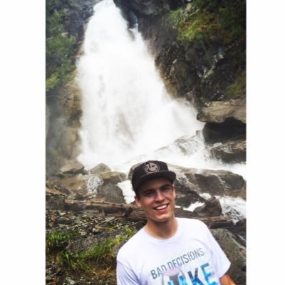 Profile Picture of Kyle Babbitt (@babbitt69) on Twitter