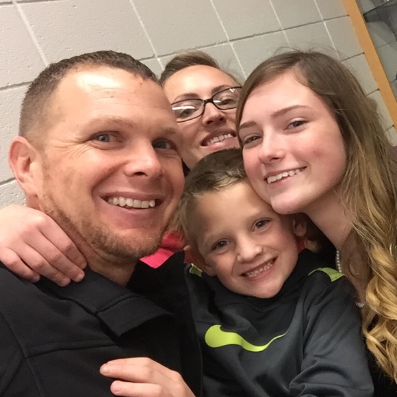 Profile Picture of Kristian Sutton (@kristian79) on Poshmark