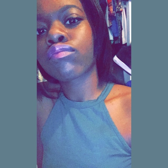 Profile Picture of Jasmine Cheatom (@fayedra18) on Poshmark