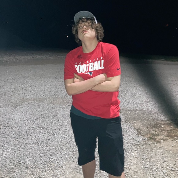 Profile Picture of Caden Bartron (@cadenbartron) on Poshmark