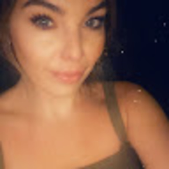 Profile Picture of Kori Leinenbach (@koriryan777) on Poshmark