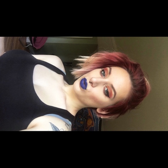 Profile Picture of Elisabetta Campanella (@betta9014) on Poshmark