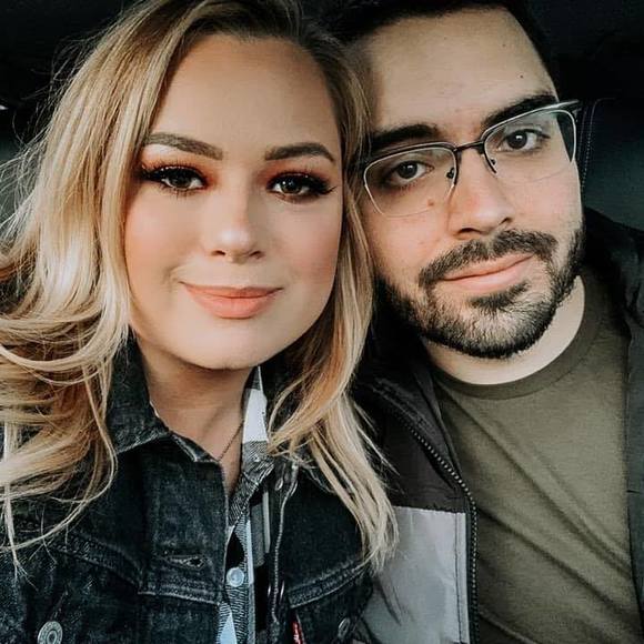 Profile Picture of Bailey Watson (@bewatson) on Poshmark