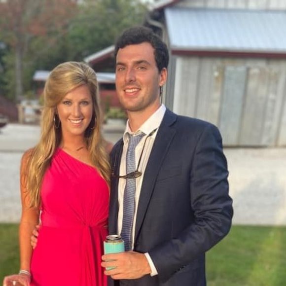 Profile Picture of Austin Conner (@acaustin22) on Poshmark