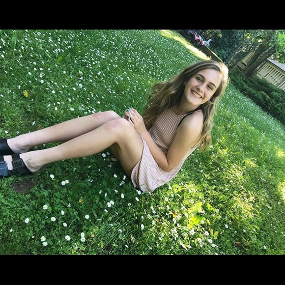Profile Picture of Skyler Weidemier (@skylerw1) on Poshmark
