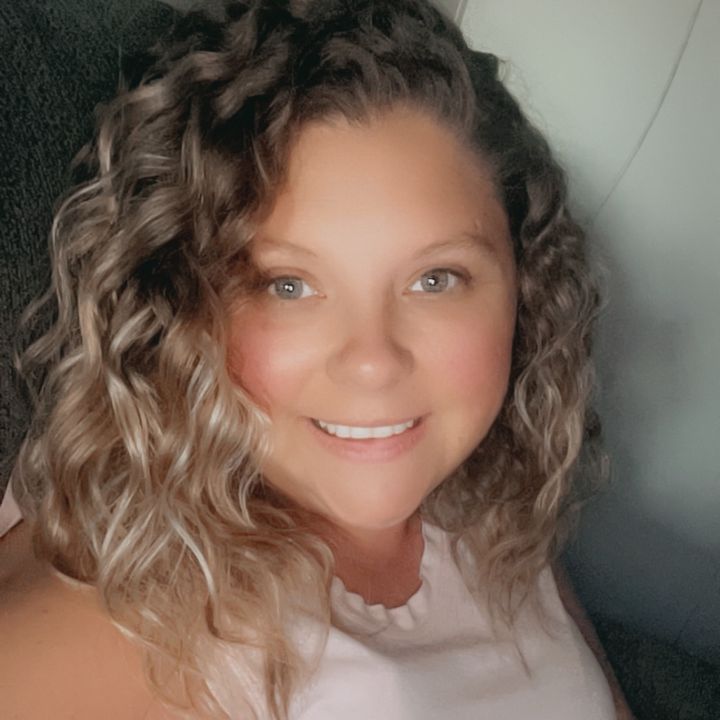 Profile Picture of Leeanna Ricks (@leeannaricks) on Tiktok