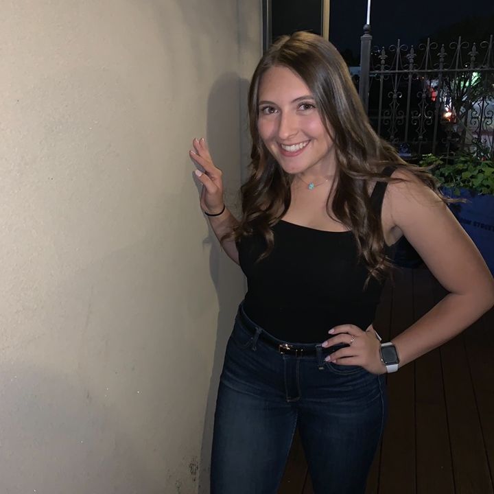 Profile Picture of lisastack_ (@lisastack_) on Tiktok