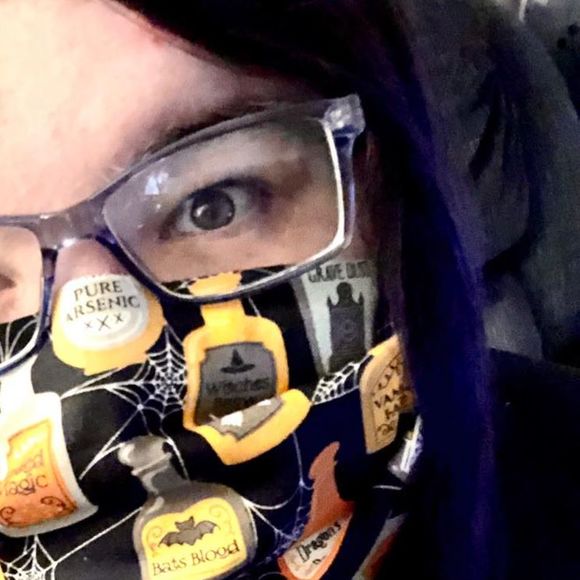 Profile Picture of Sarah Kusserow (@snkuss42) on Poshmark