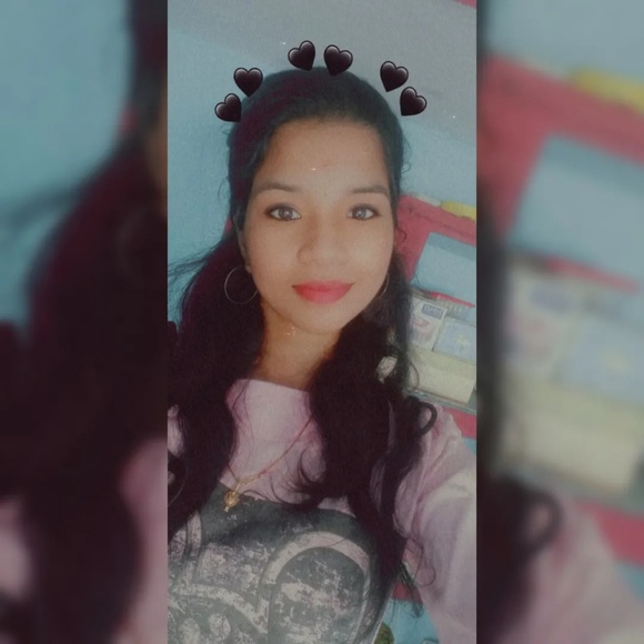 Profile Picture of Keerthana Keerthi (@keerthana850) on Poshmark