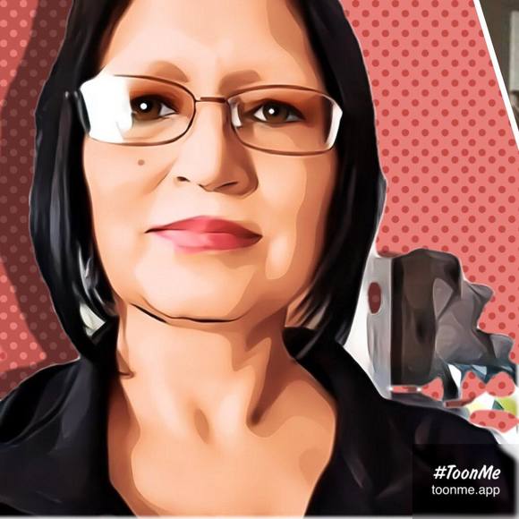 Profile Picture of Marti James (@martijames) on Poshmark