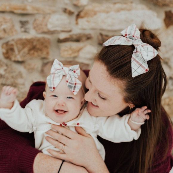 Profile Picture of Sarah Berardelli (@berawedding15) on Poshmark