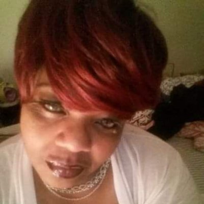 Profile Picture of Linda Roberson (@LindaRo31462241) on Twitter